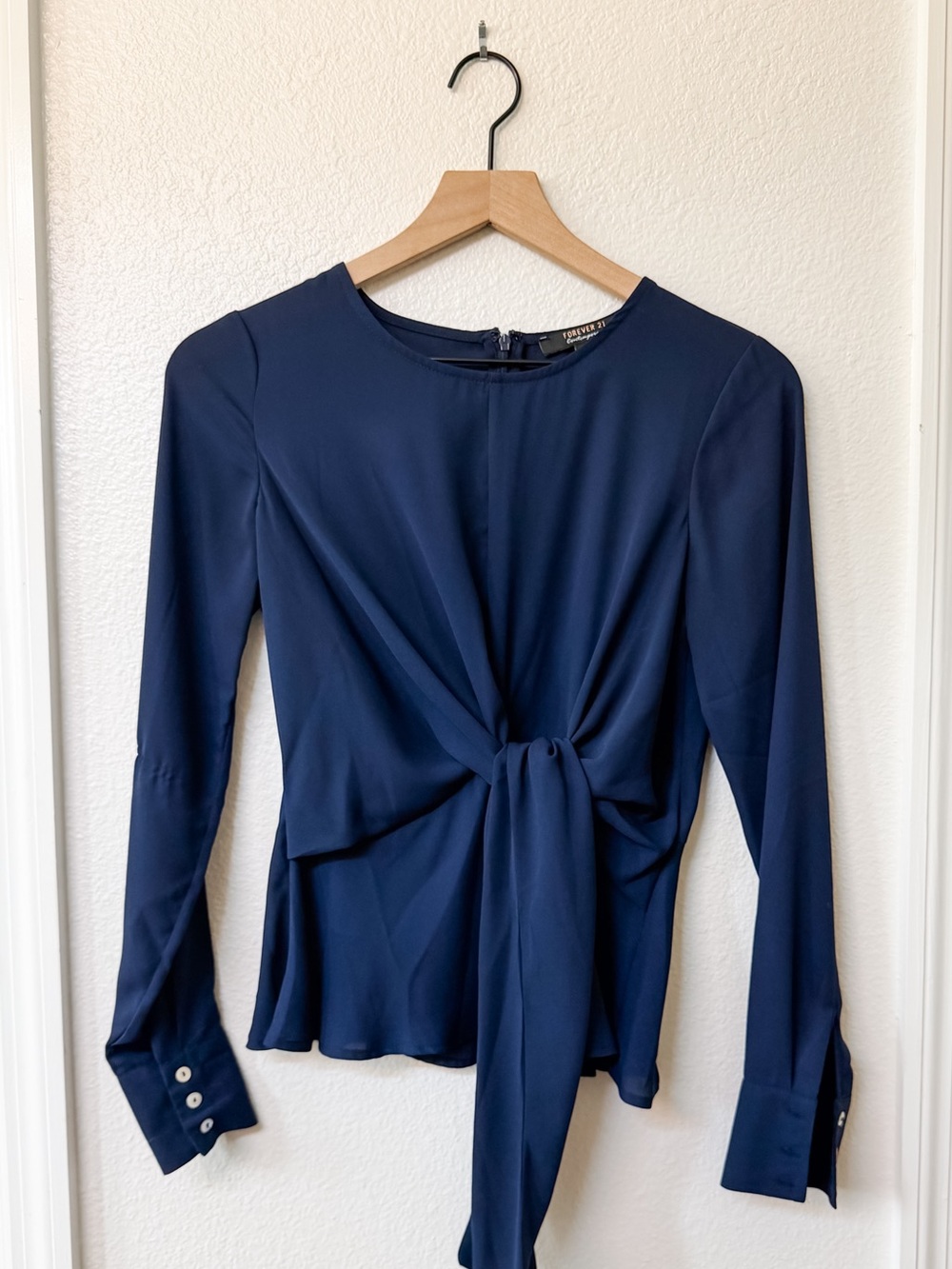 F21 | tie front blouse